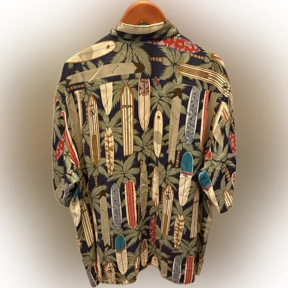 Classic Reyn Spooner Tropical Print Shirt - known for quality and craftsmanship.
